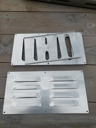 Niewiadów n126 n127 kratka wlotu, wentylacji wywietrznik drzwi